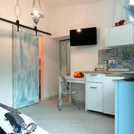 Ferienwohnung Ross House Lacco Ameno  Exterior foto