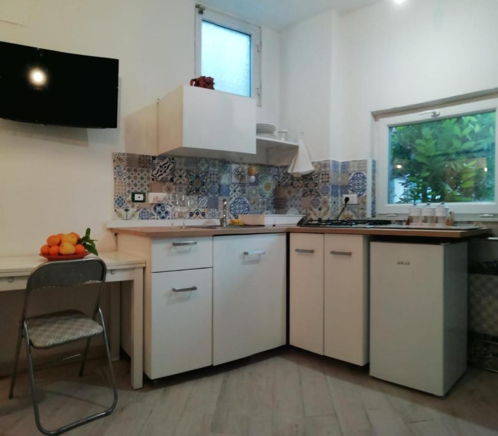 Ferienwohnung Ross House Lacco Ameno  Exterior foto